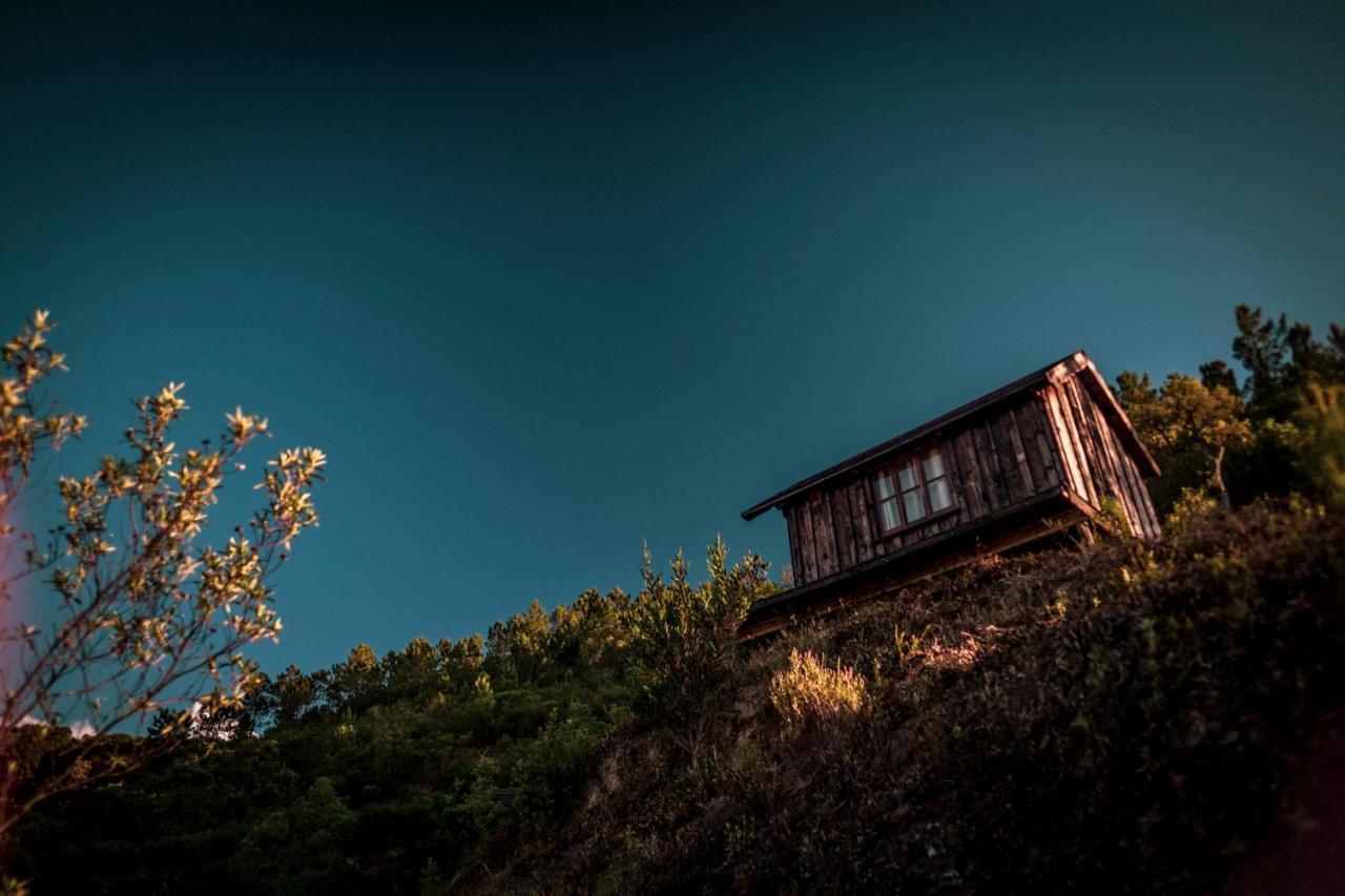 Quinta Alma - Ecological Retreat Farm Hotel อัลเจซูร์ ภายนอก รูปภาพ
