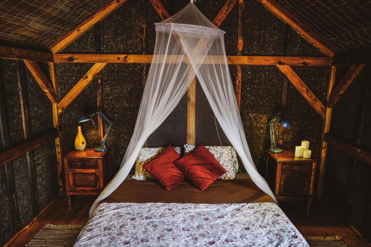 Quinta Alma - Ecological Retreat Farm Hotel อัลเจซูร์ ภายนอก รูปภาพ