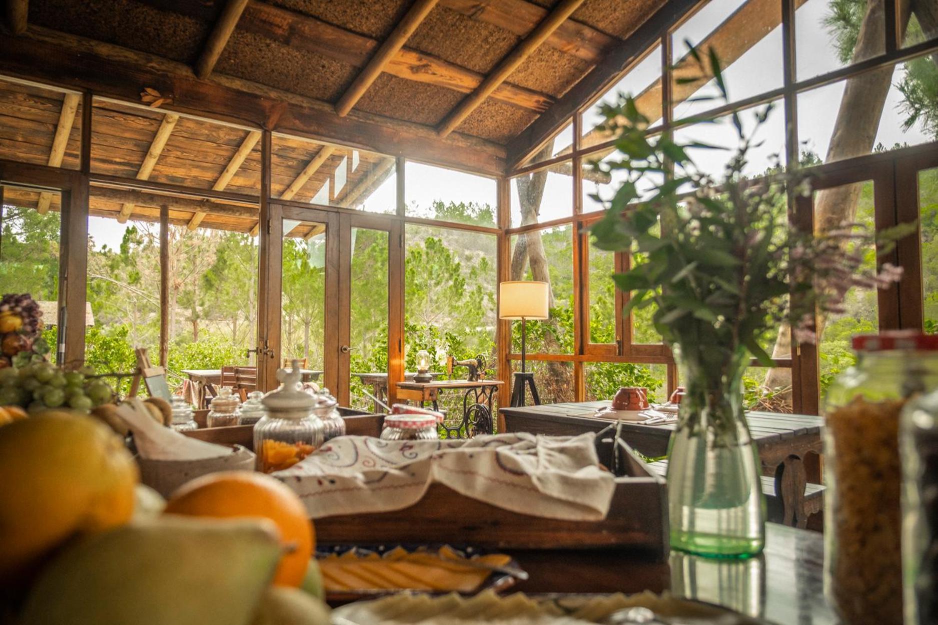 Quinta Alma - Ecological Retreat Farm Hotel อัลเจซูร์ ภายนอก รูปภาพ